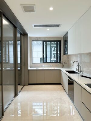 buy Modern Kitchen Cabinet with Premium Fittings and Custom Materials online manufacturer