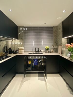 Modern Design Melamine White Kitchen Pantry Cabinet With Countertop