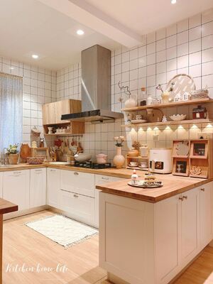 Modern Design Melamine White Kitchen Pantry Cabinet With Countertop
