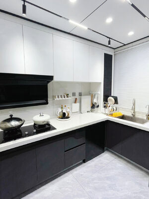 Customized Modern High Gloss Lacquer Finish Wooden Kitchen Cabinet