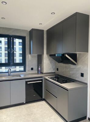 High Gloss Lacquer Melamine Finish Wood Grain Glass Inset Luxury Kitchen Cabinets
